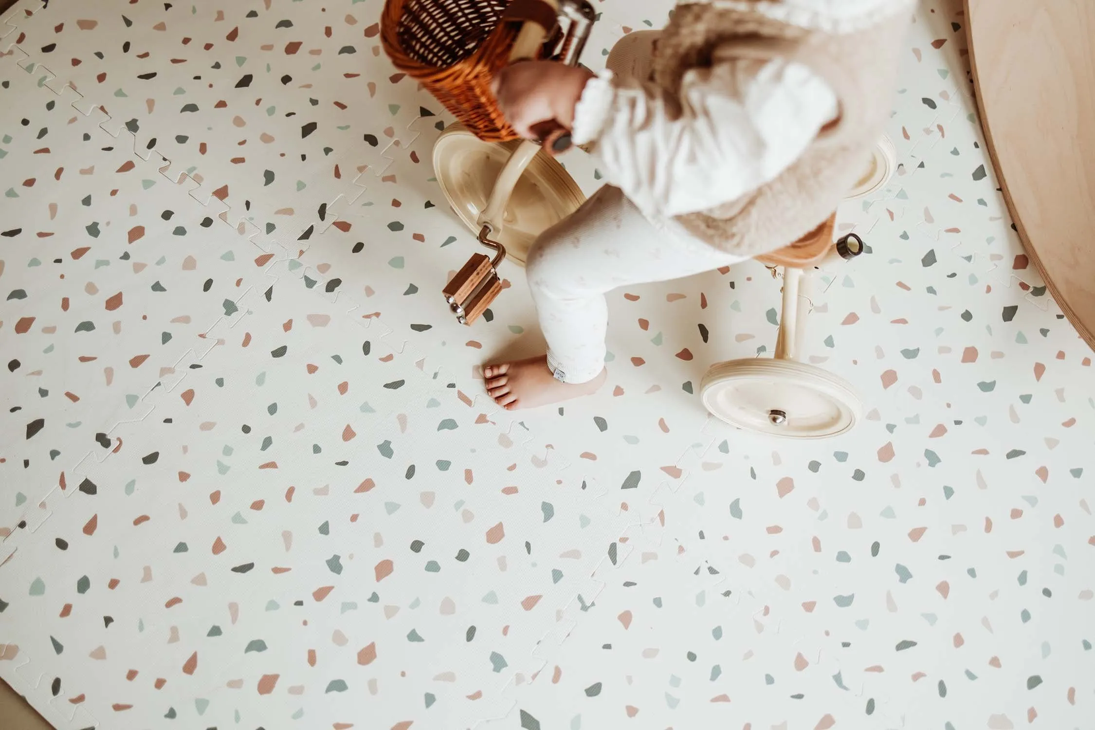 Alphabet/terrazzo Puzzlemat
