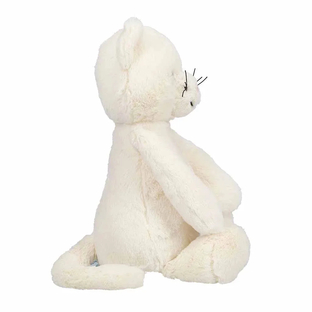 Bashful Cream Kitten
