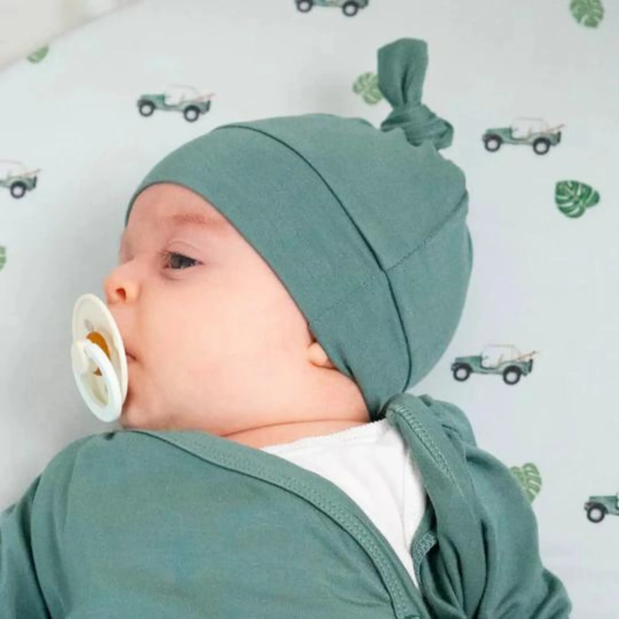 BELAN J Knotted Hats - Leafy Green