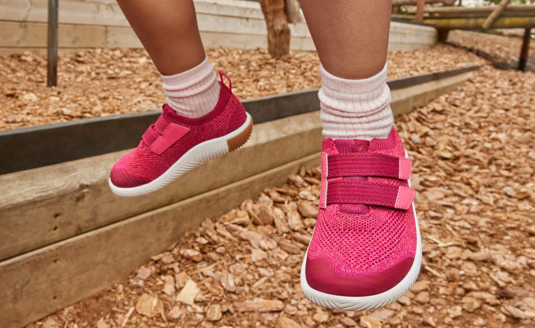 Big Kids' KNX Knit Double Strap  |  Black/Evening Primrose