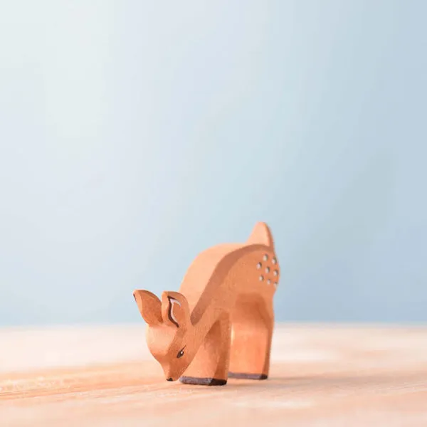Bumbu Toys Fawn - Eating