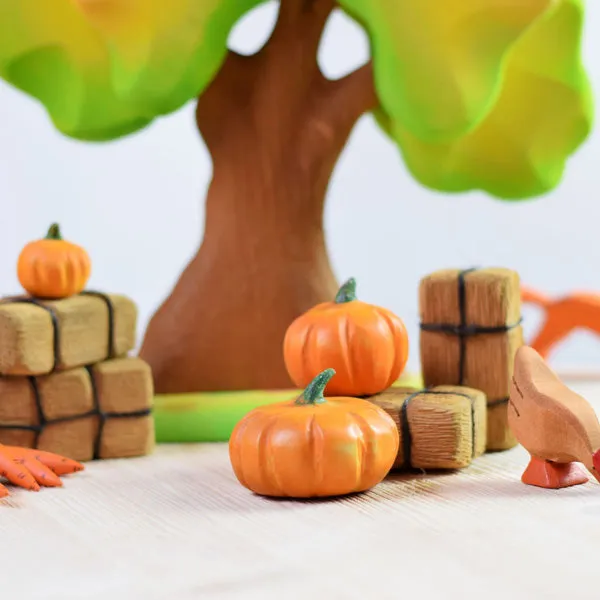 Bumbu Toys Haystacks & Pumpkins SET