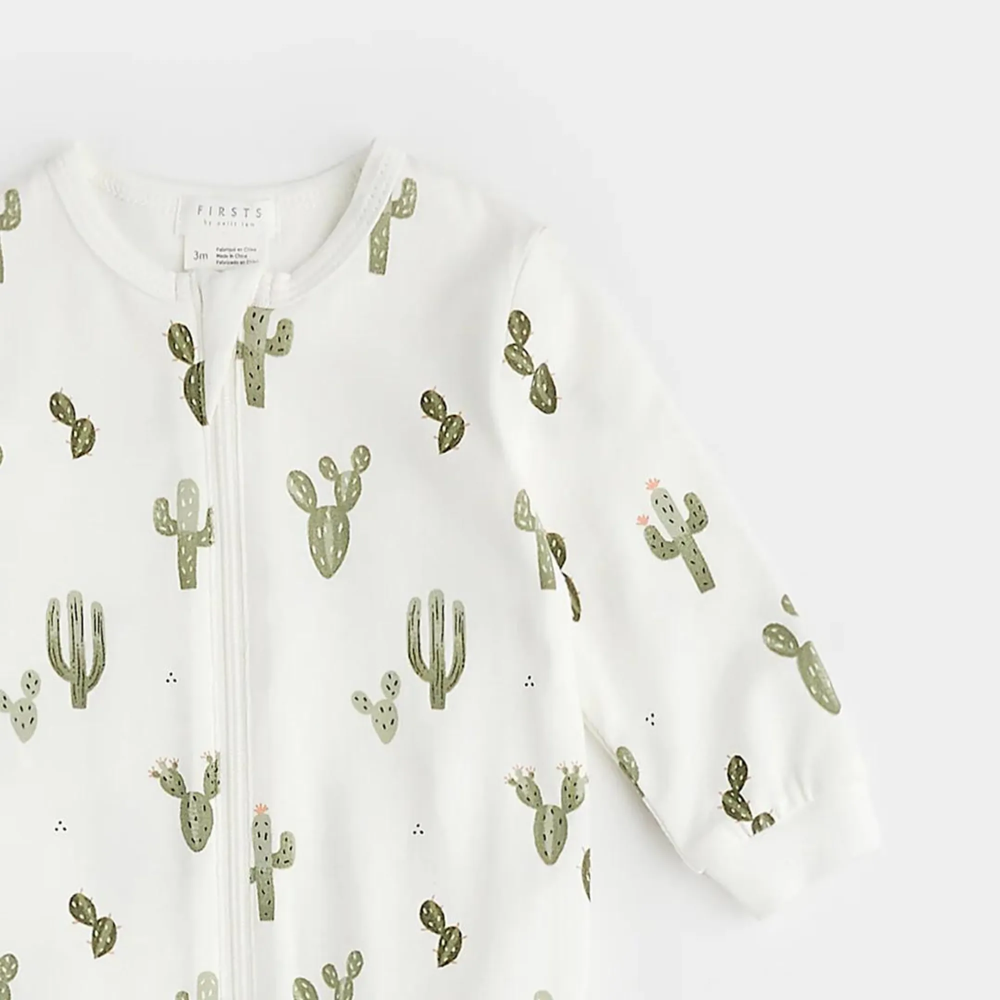 FIRSTS Cactus Print on Off-White Footed Sleeper