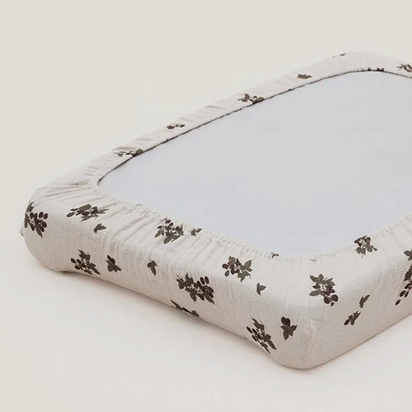 Garbo&Friends Muslin Changing Mat Cover - Blackberry
