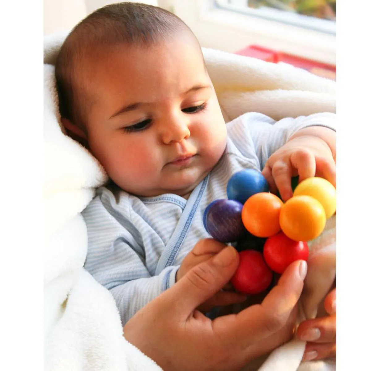 Grimm's rainbow beads grasper