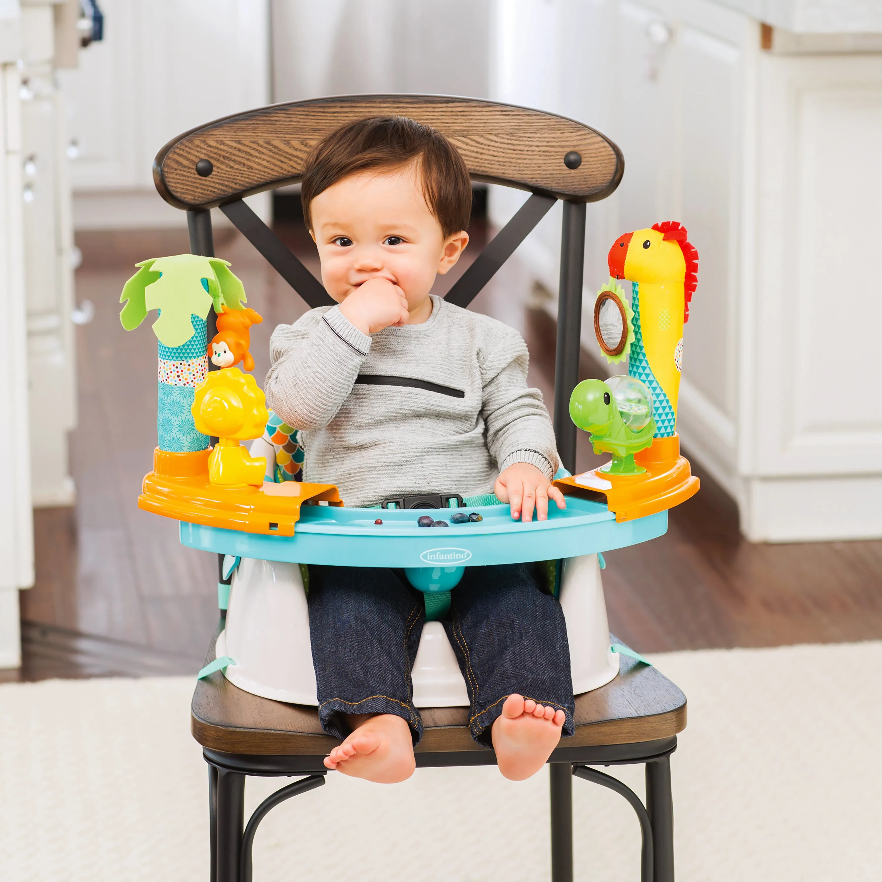 Grow-With-Me Discovery Seat & Booster™