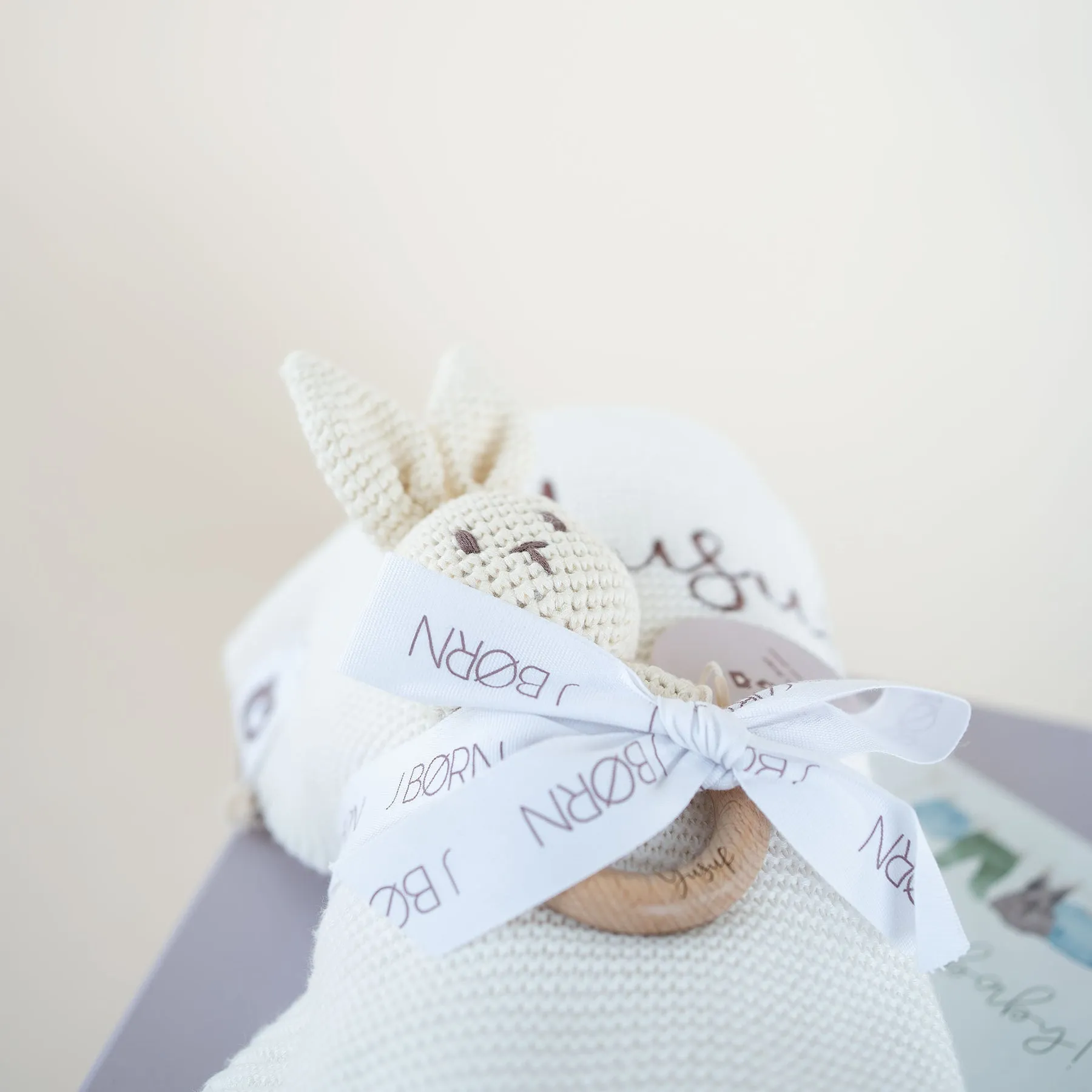 JBØRN Baby Gift Set | Knitted Blanket & Bunny Rattle Toy