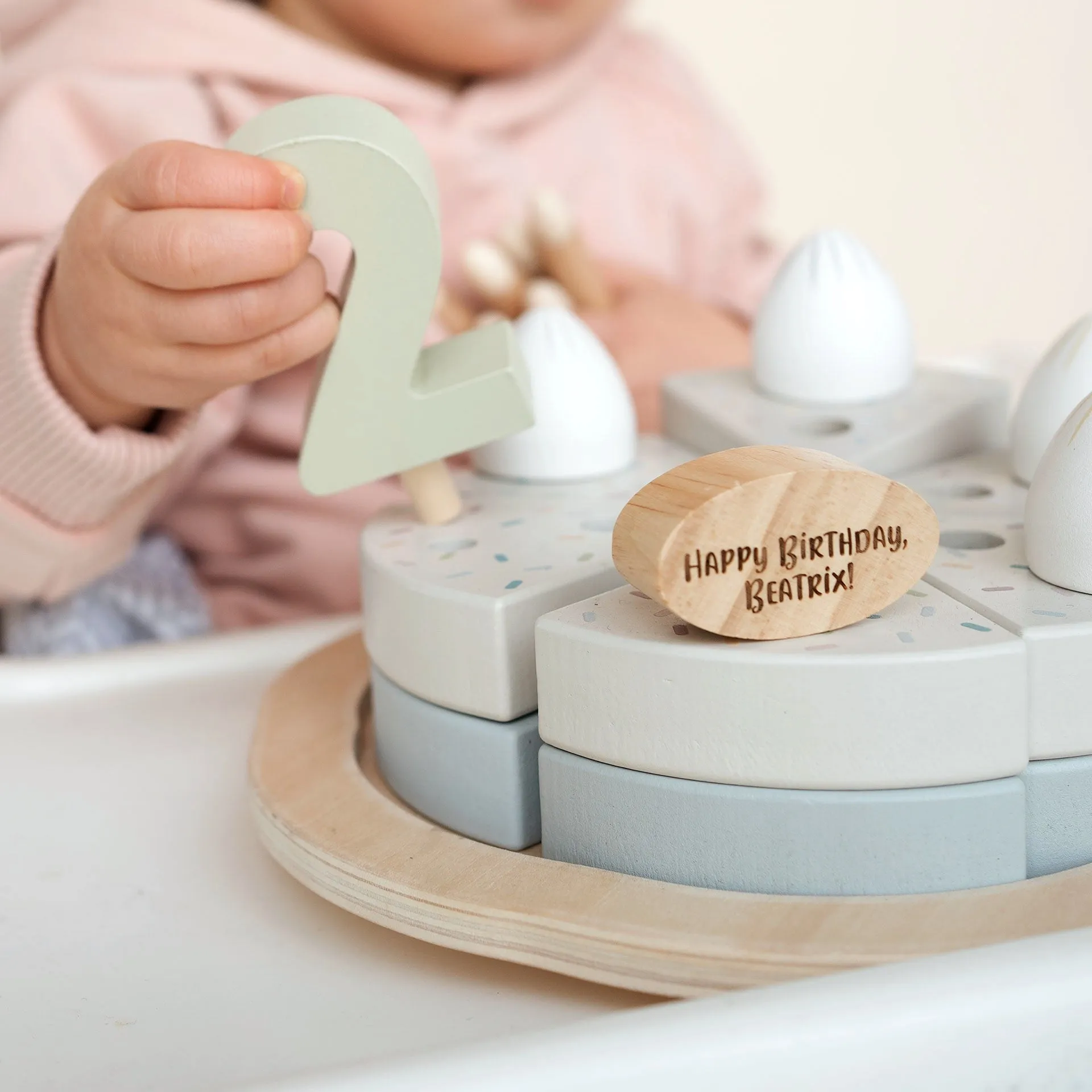 JBØRN Personalised Wooden Birthday Cake