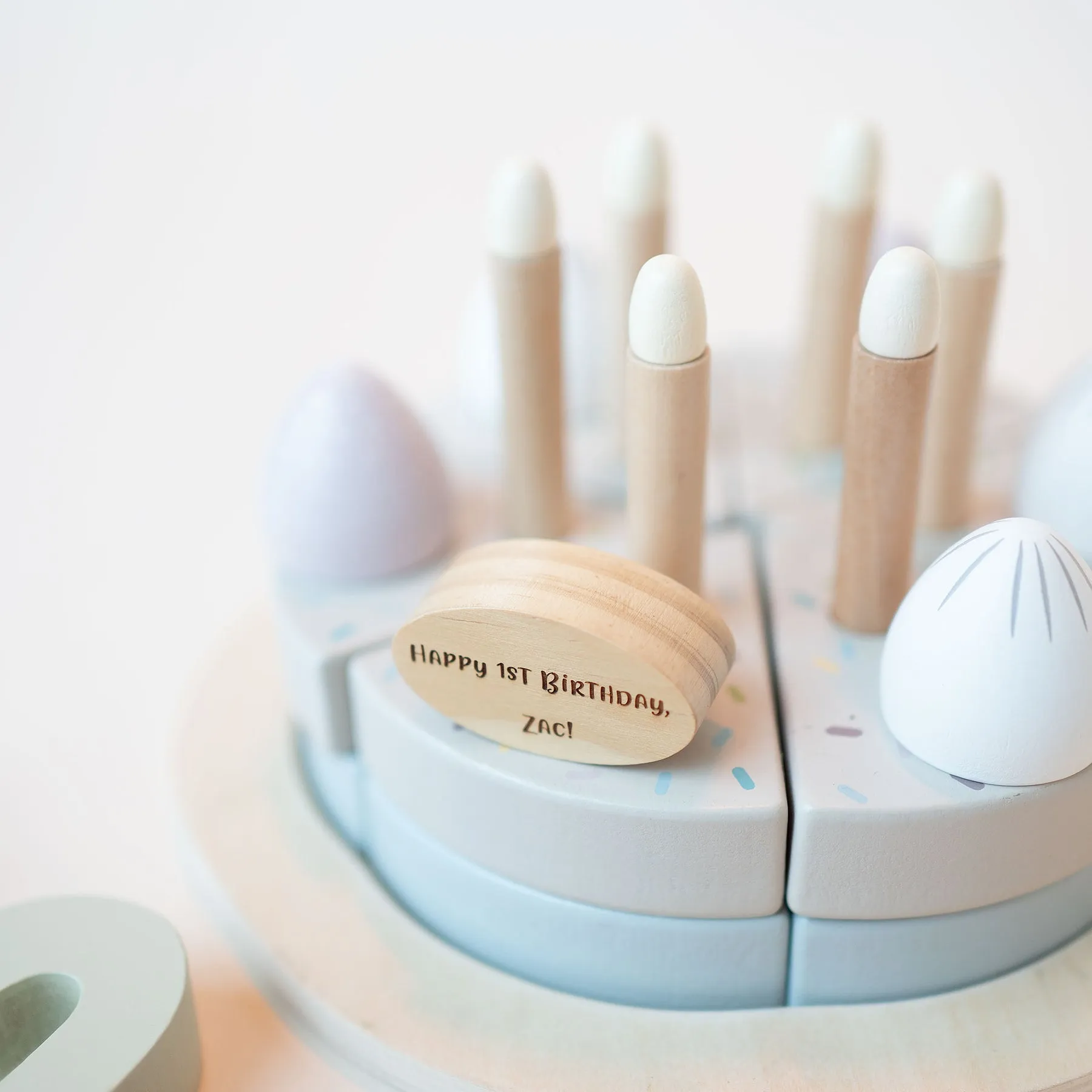 JBØRN Personalised Wooden Birthday Cake