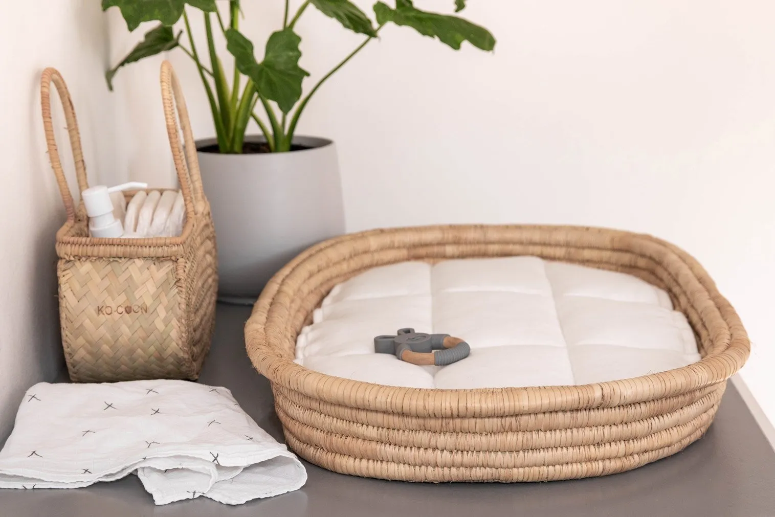 Ko-coon Changing Basket