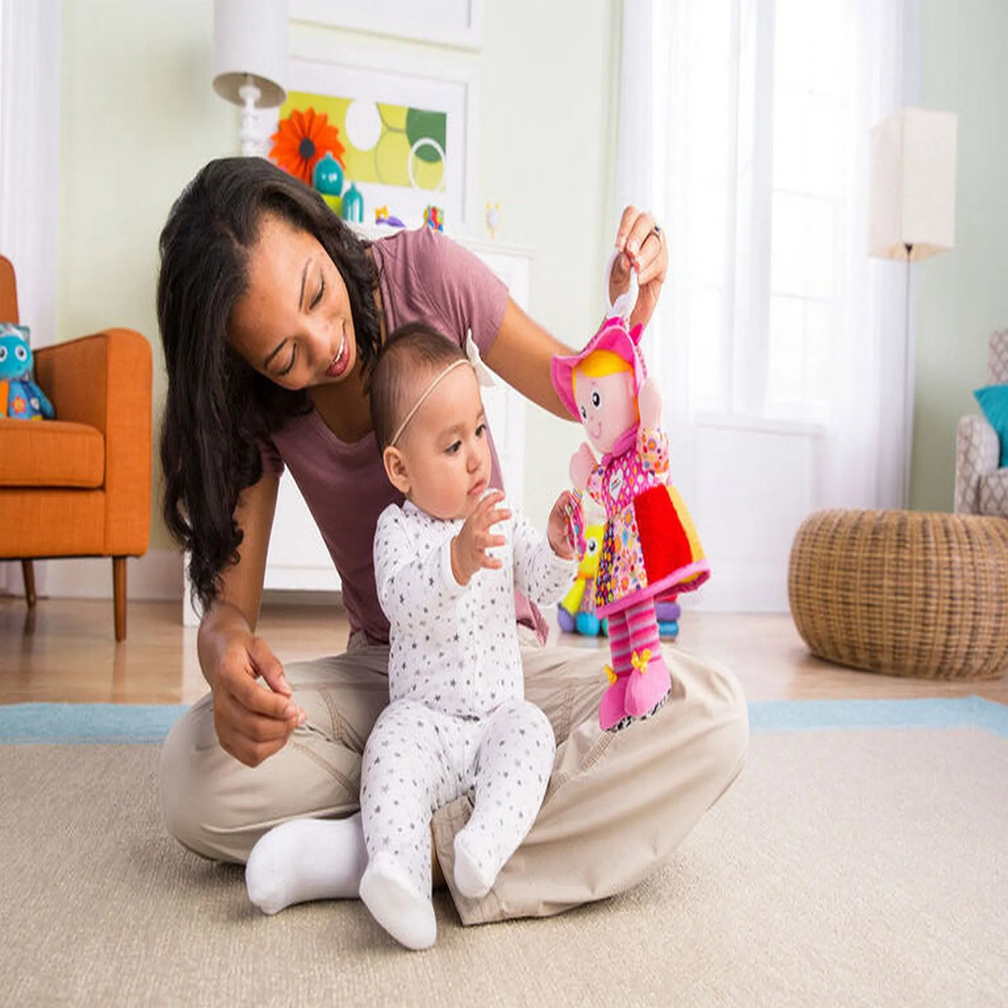 LAMAZE My Friend Emily Play And Grow