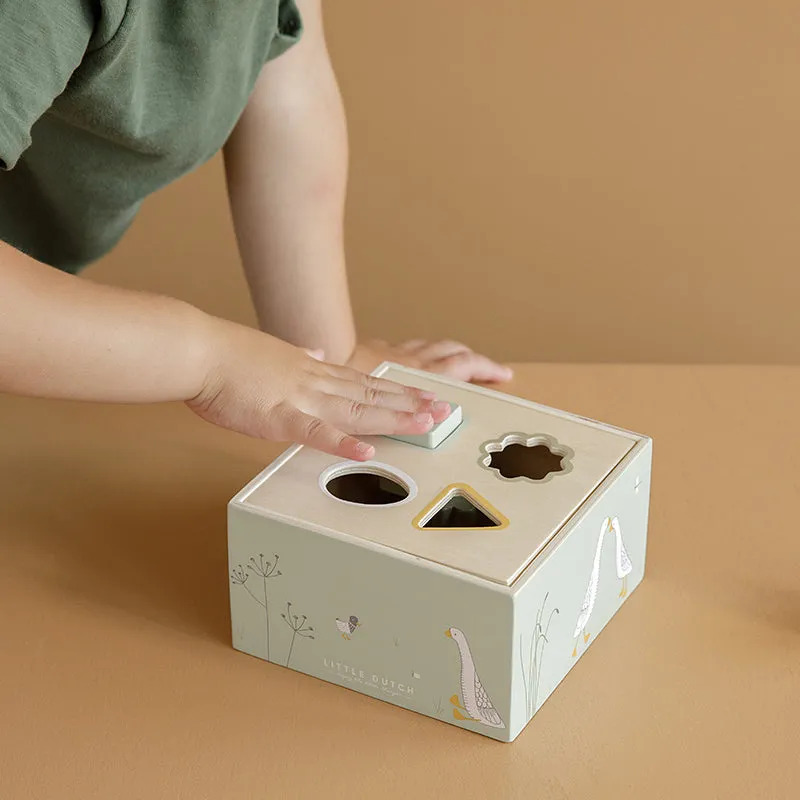 LD Wooden Shape Sorter