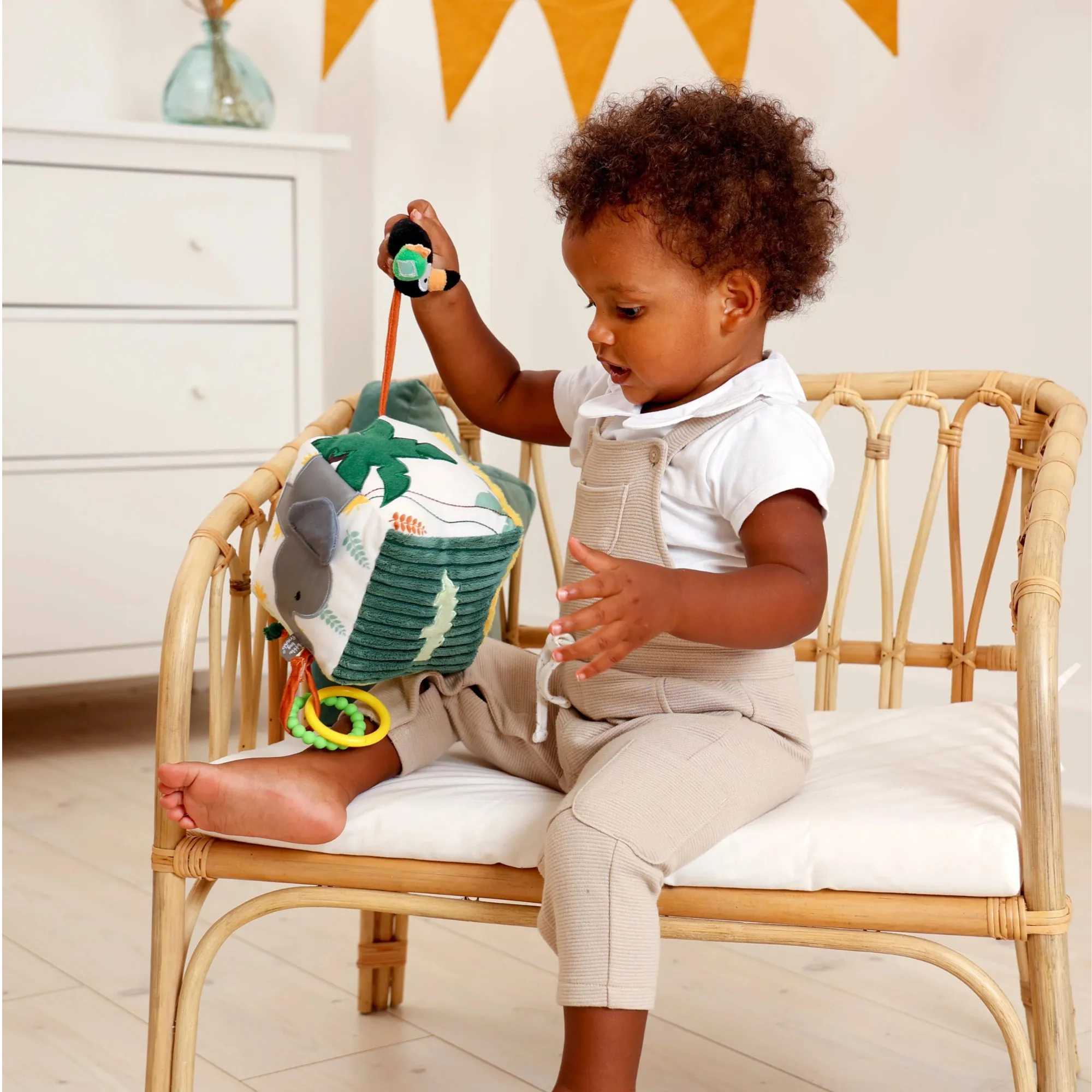 LITTLE  BIG FRIENDS Activity Cube - Jungle