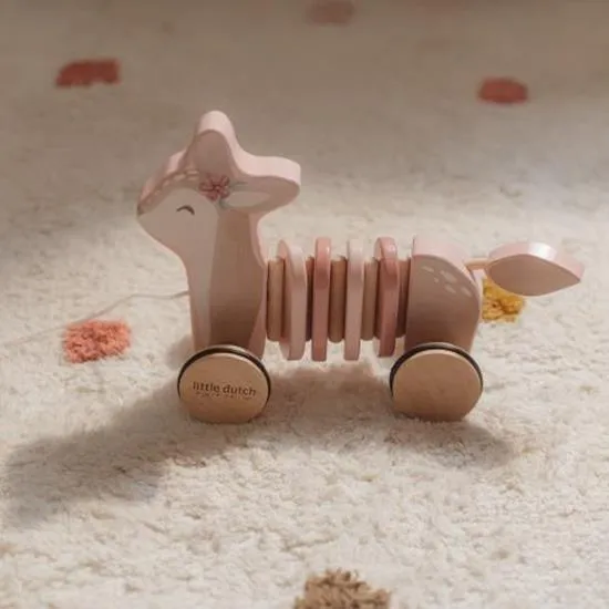 Little Dutch, Pull-Along Wiggle Deer