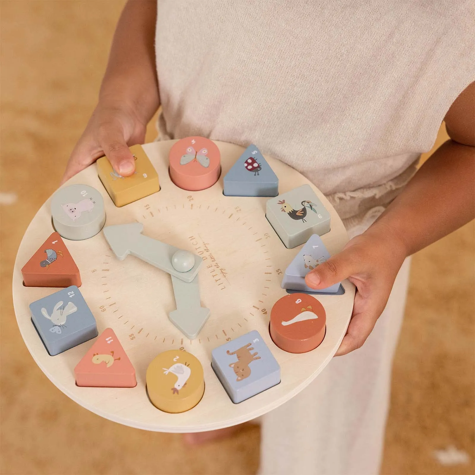 Little Dutch Puzzle Clock