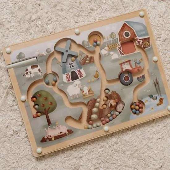 Little Dutch, Wooden Magnetic Maze, Little Farm