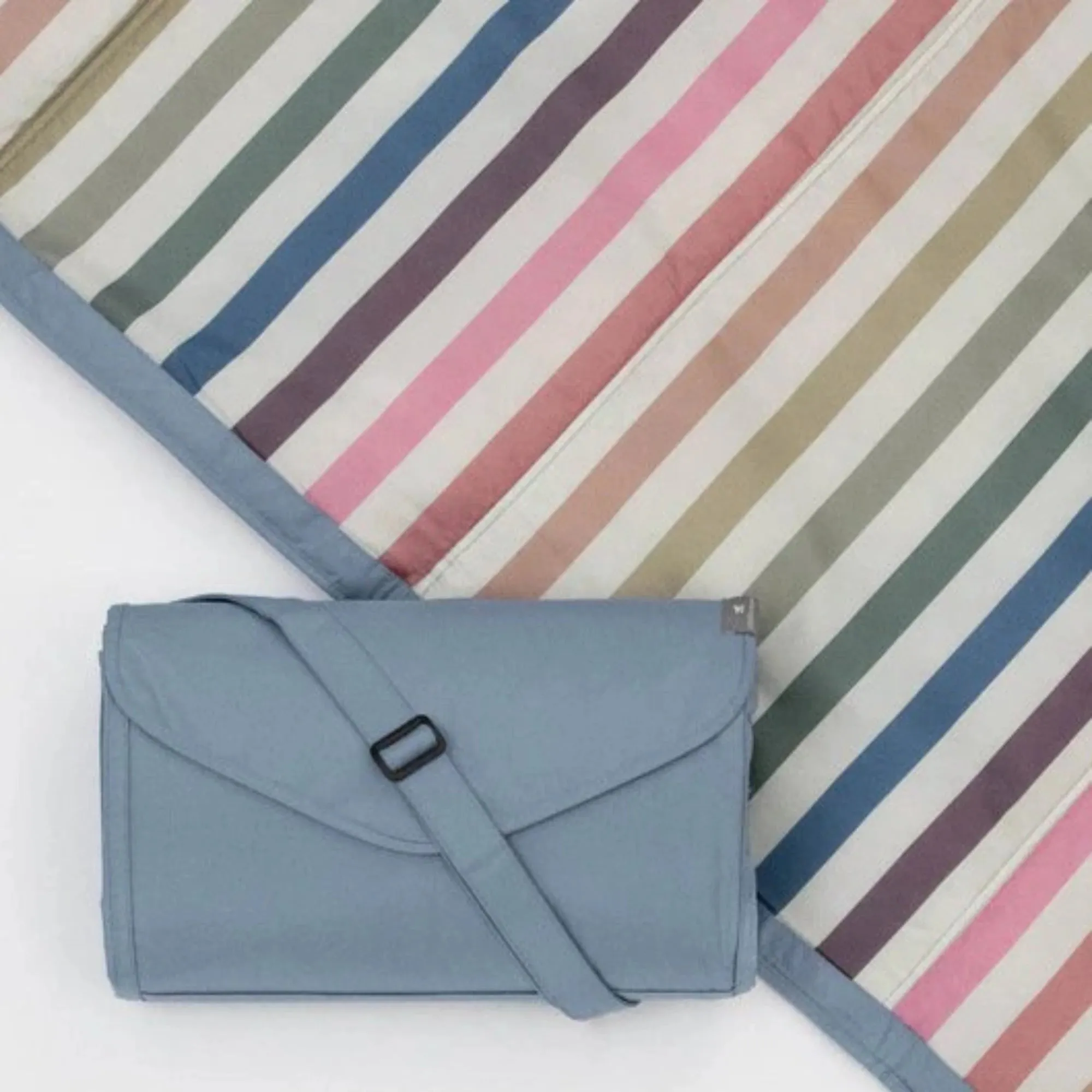 LITTLE UNICORN 5x5 Outdoor Blanket - Chroma Rugby Stripe