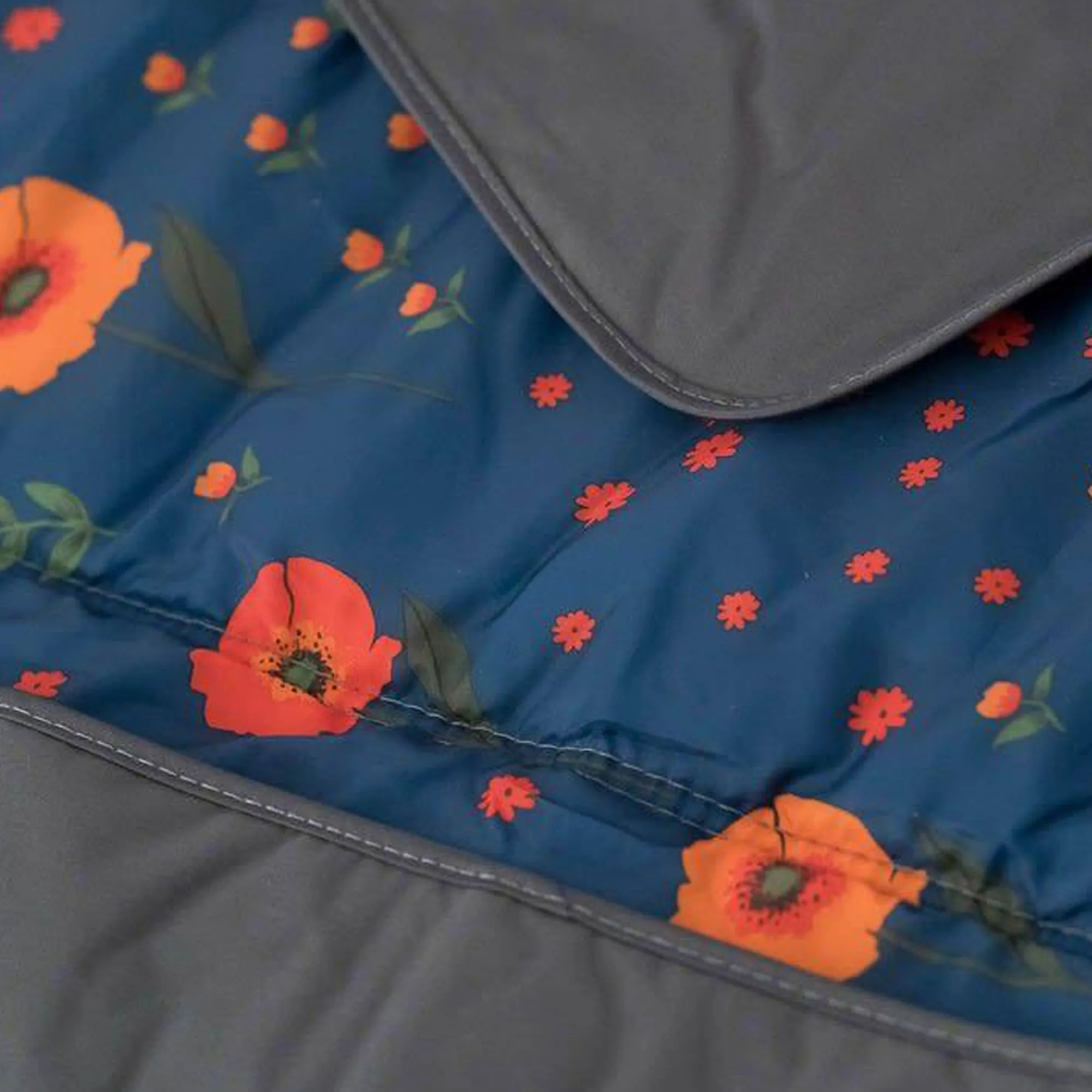 LITTLE UNICORN 5x5 Outdoor Blanket - Midnight Poppy