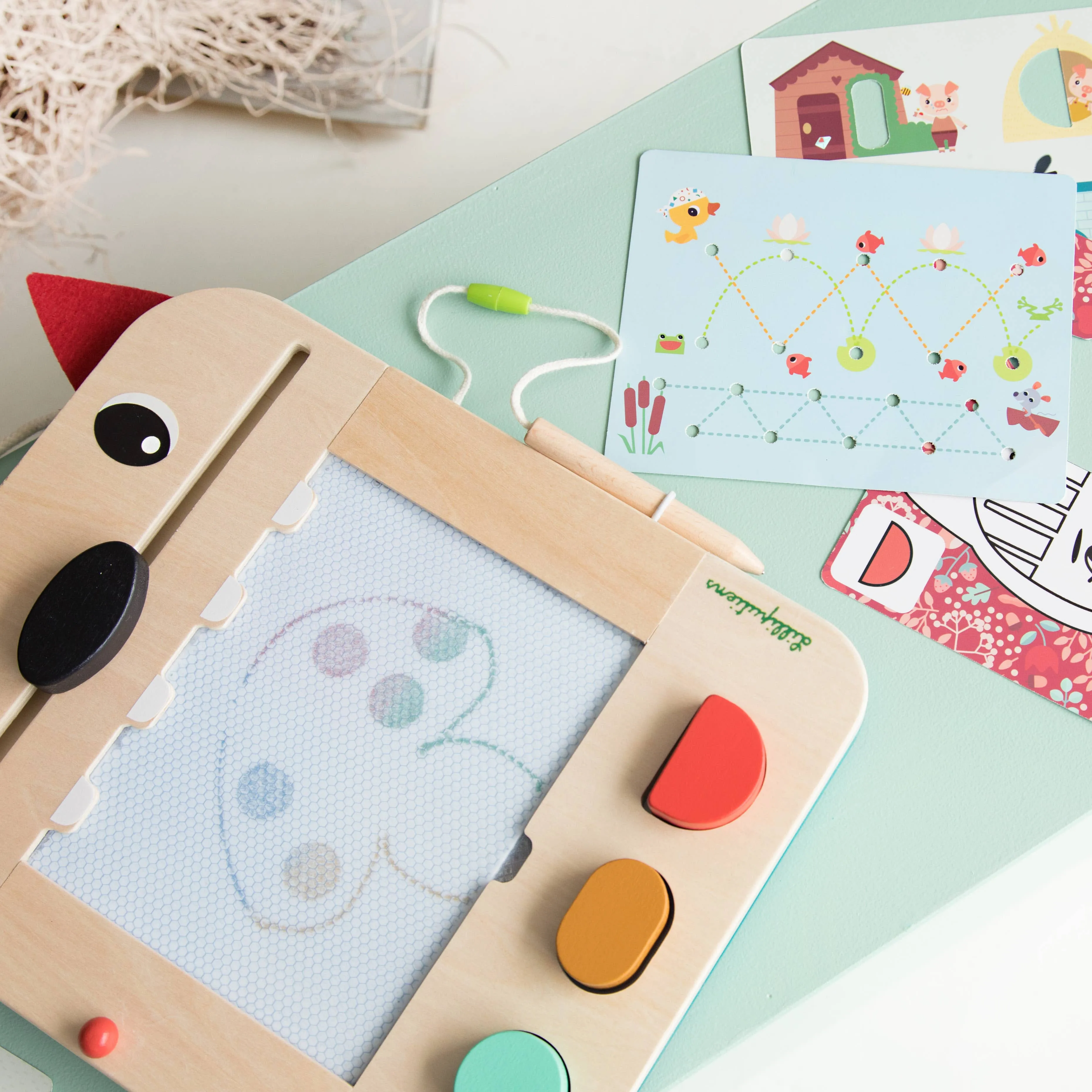 Louis Multi-Activity Magic Slate