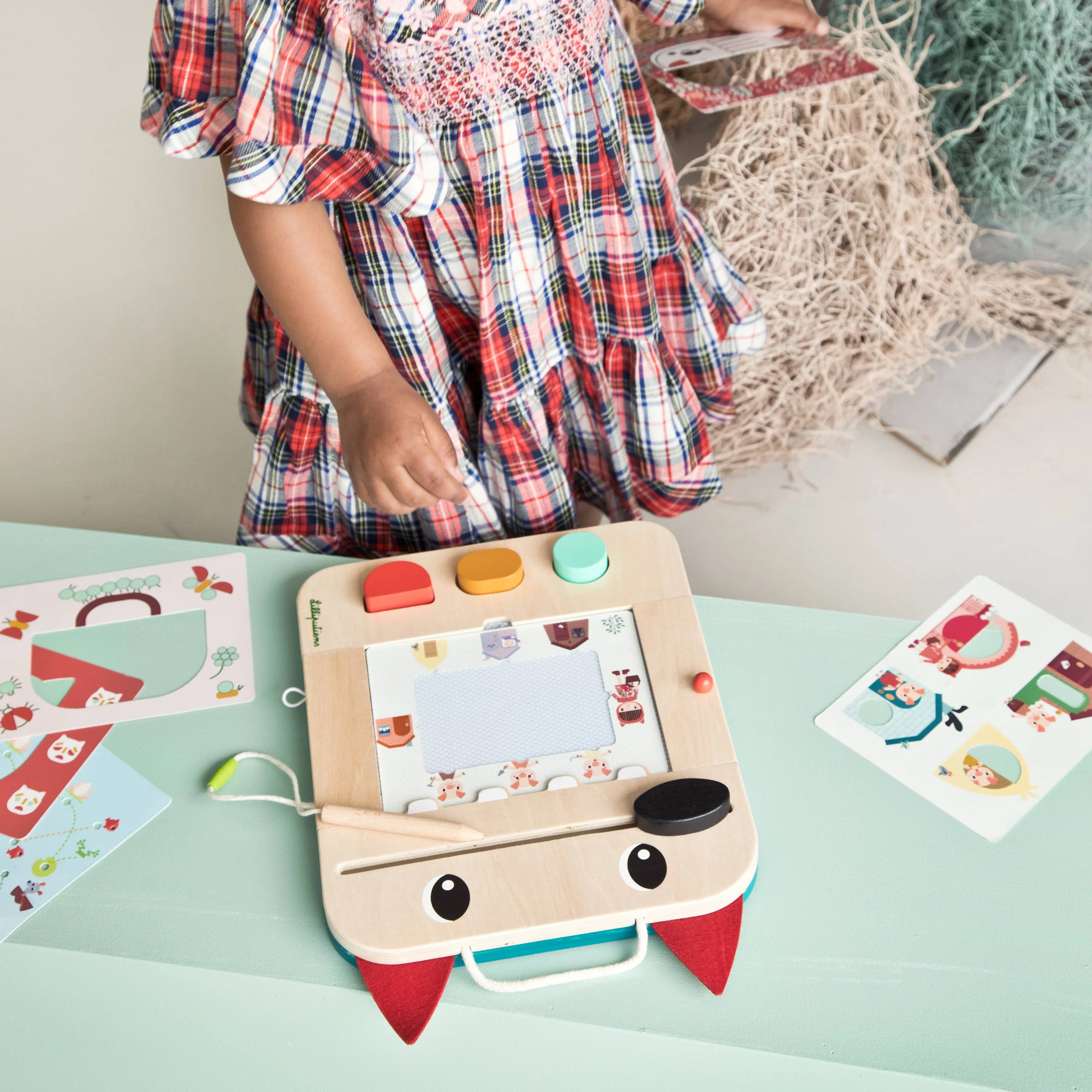 Louis Multi-Activity Magic Slate