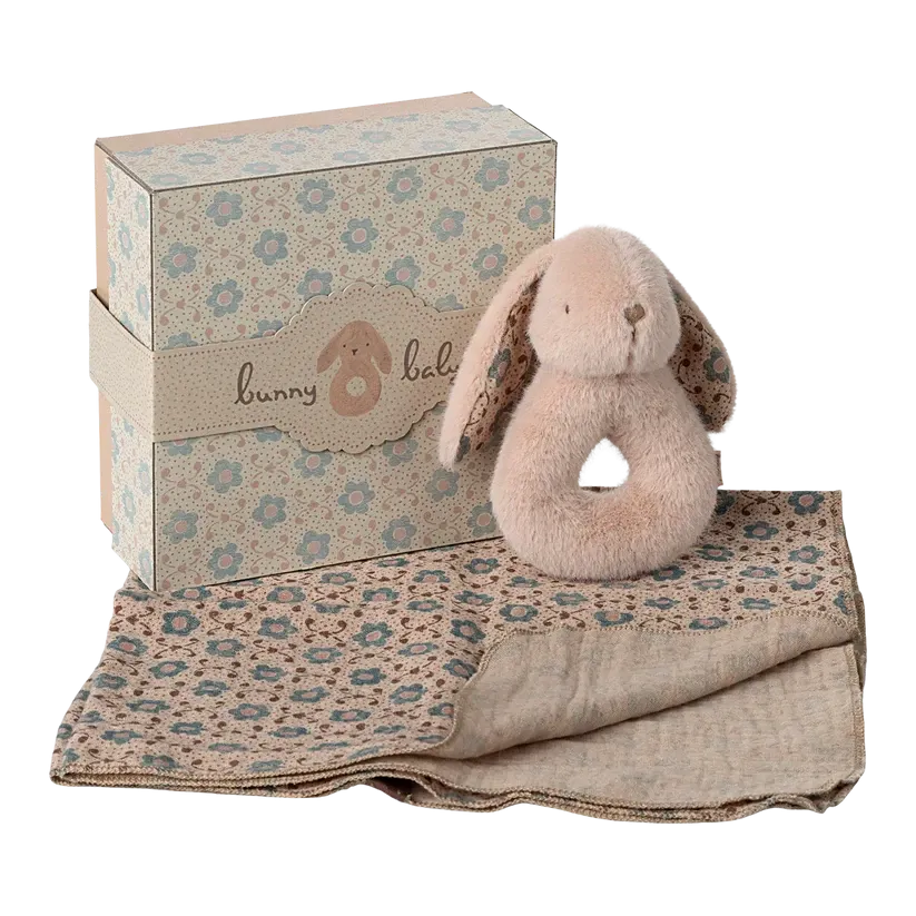Maileg bunny rattle set - powder