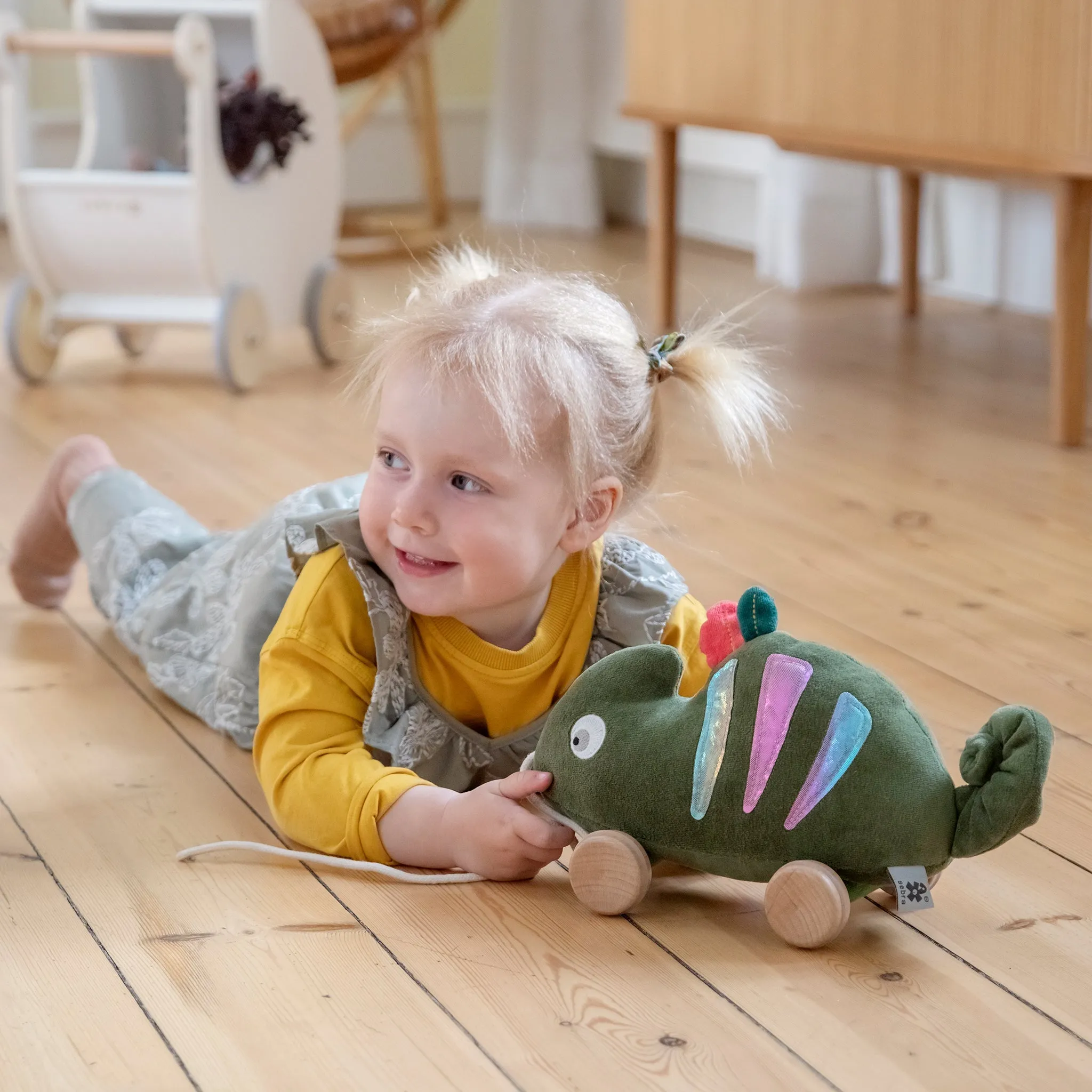 Sebra, Pull-Along Carley the Chameleon