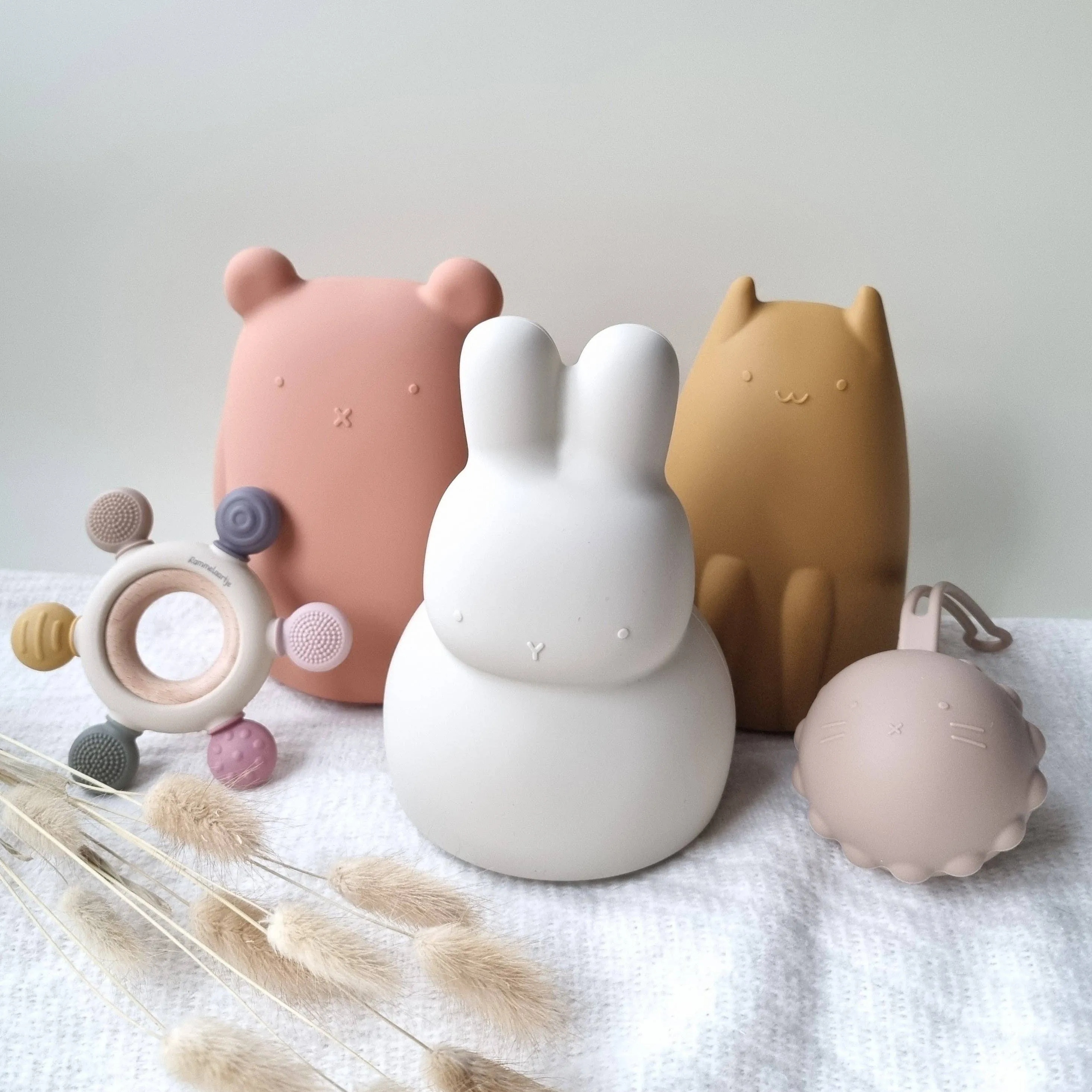 Silicone & Wood Teether  - Multicolored Pink