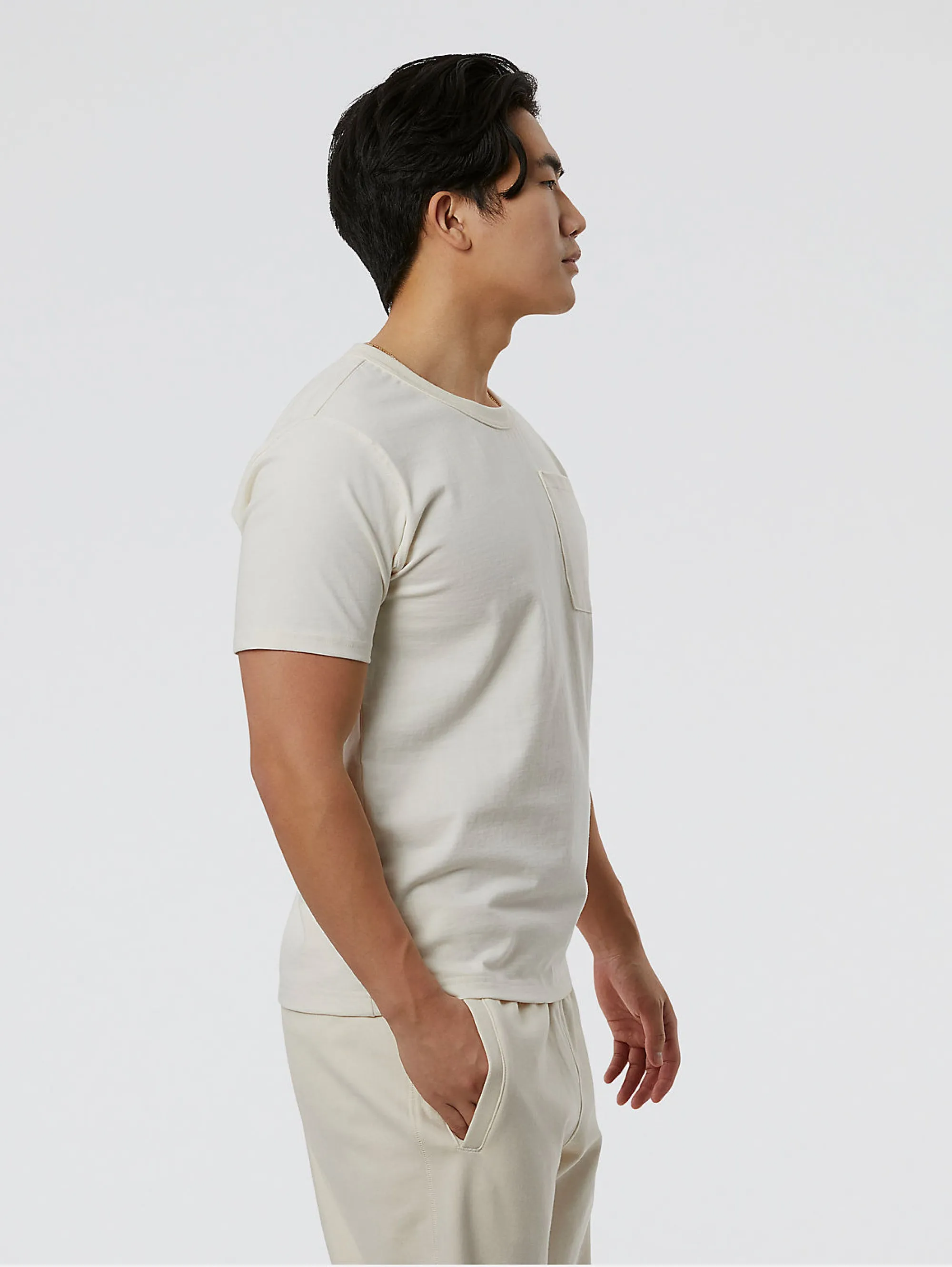 T-shirt con Taschino e Logo Crema