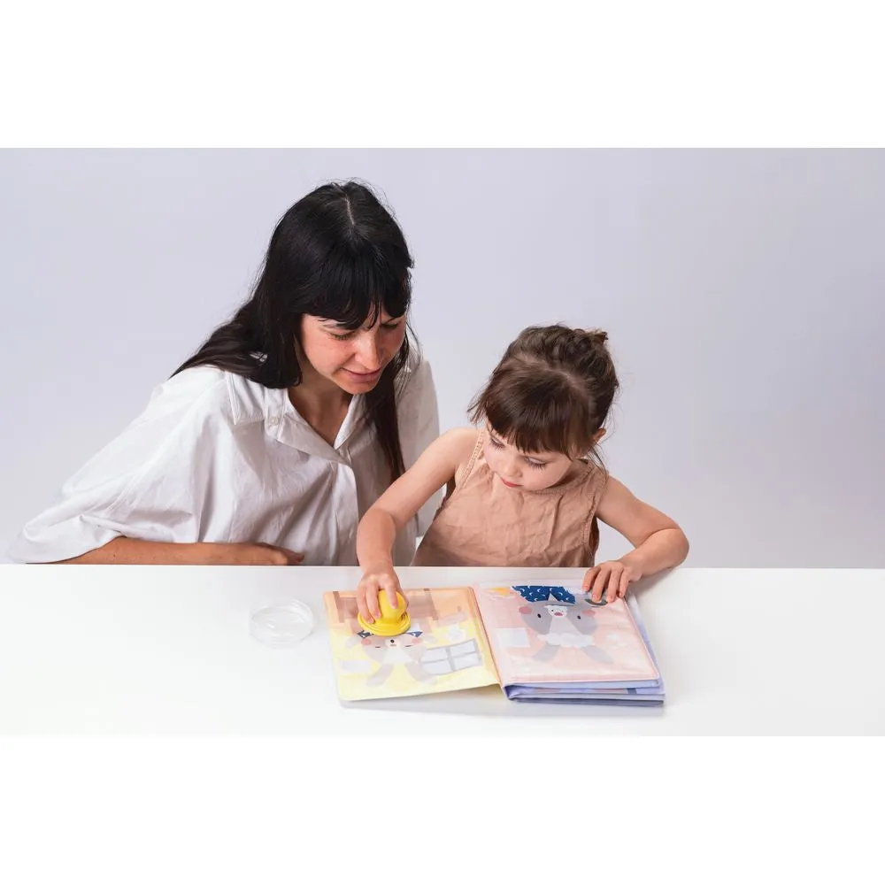 Taf Toys Peekaboo Water Book