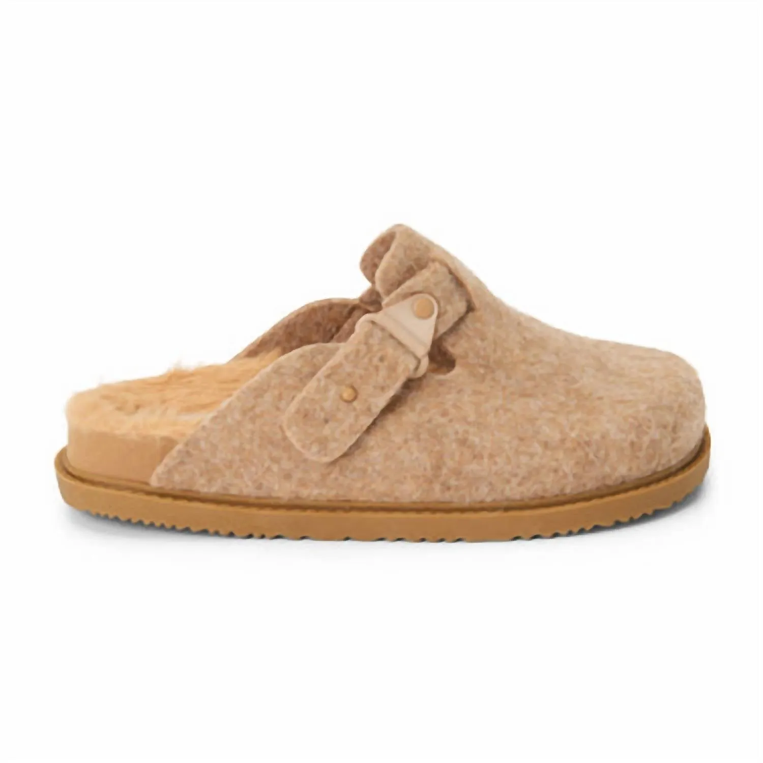 Women's Portland Slip Ons In Natural
